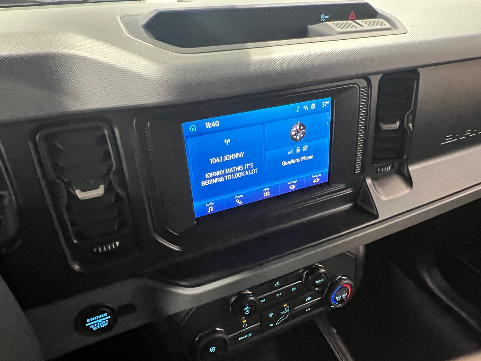 Thumbnail: 2022 Ford Bronco - 4