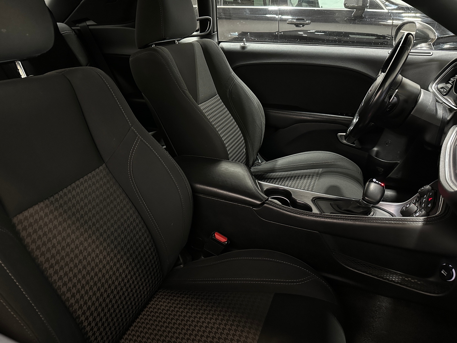 Thumbnail: 2018 Dodge Challenger - 2