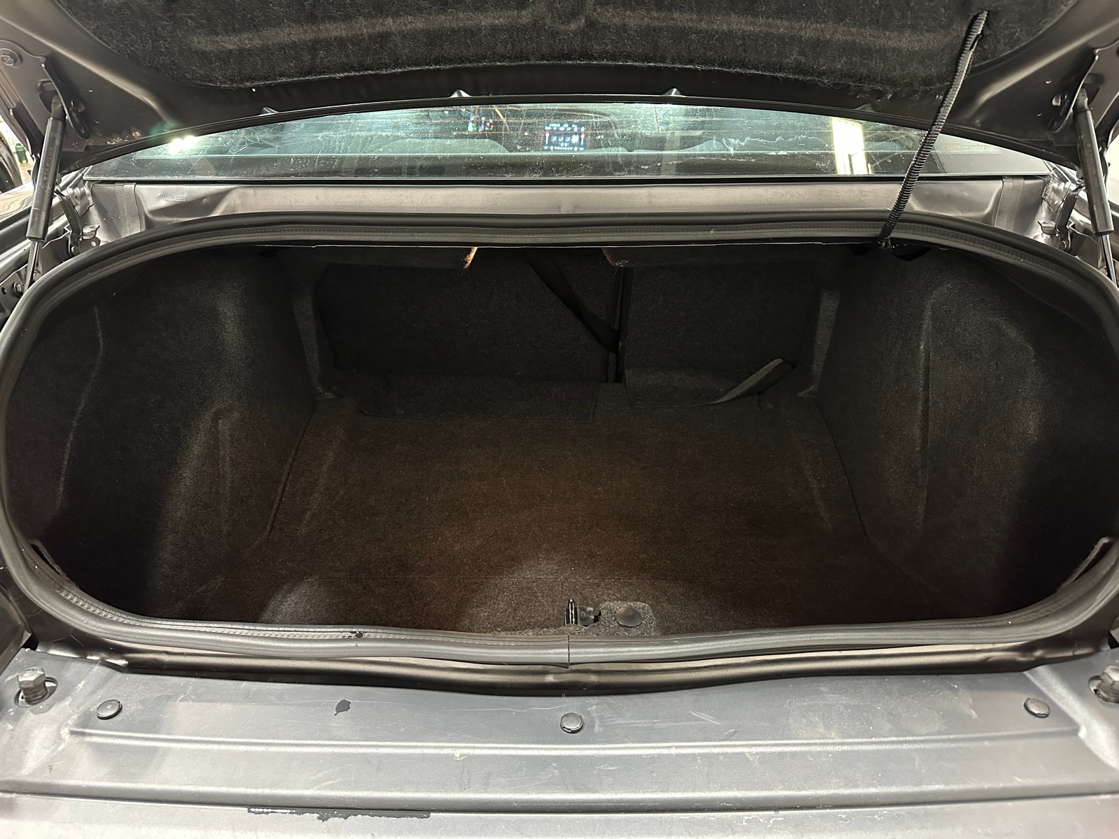 Thumbnail: 2018 Dodge Challenger - 5