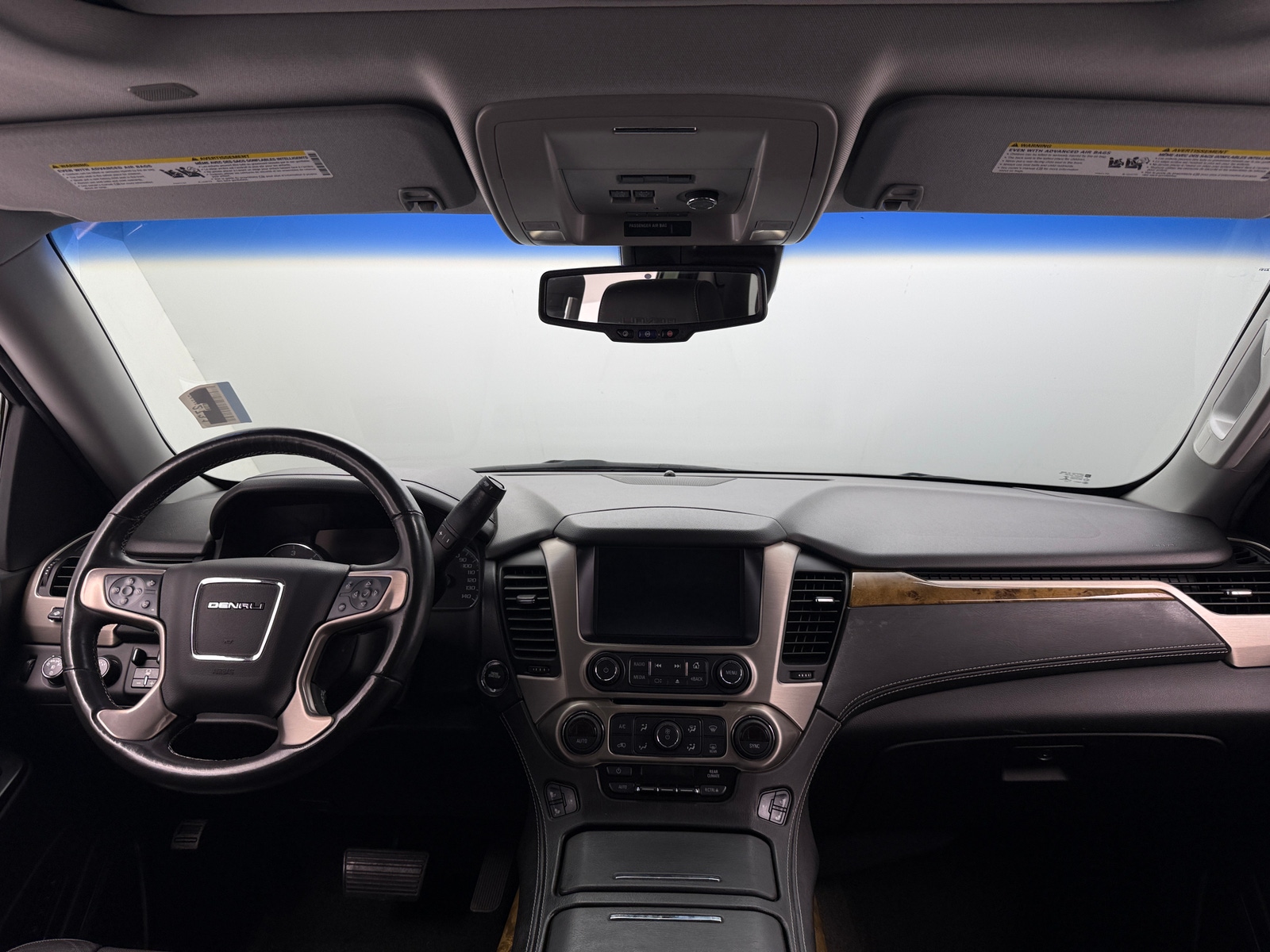 Thumbnail: 2017 GMC Yukon XL - 2