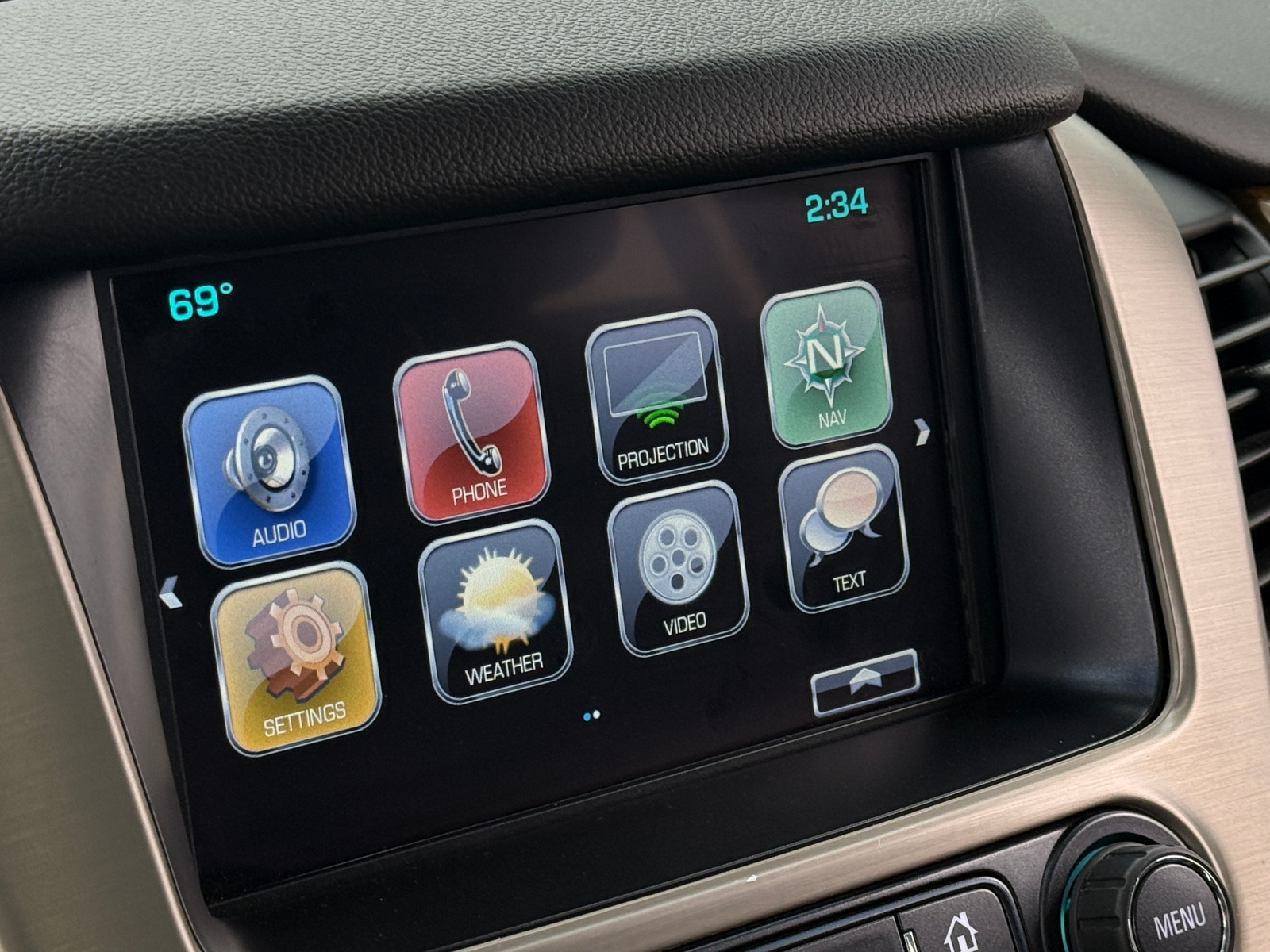 Thumbnail: 2017 GMC Yukon XL - 3