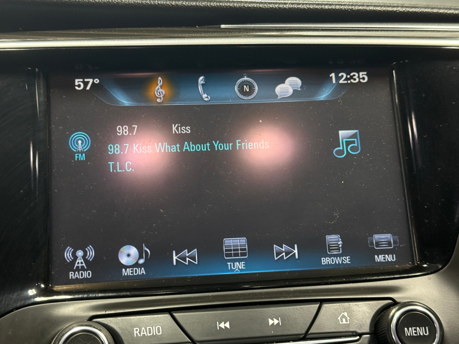 Thumbnail: 2019 Buick Envision - 3