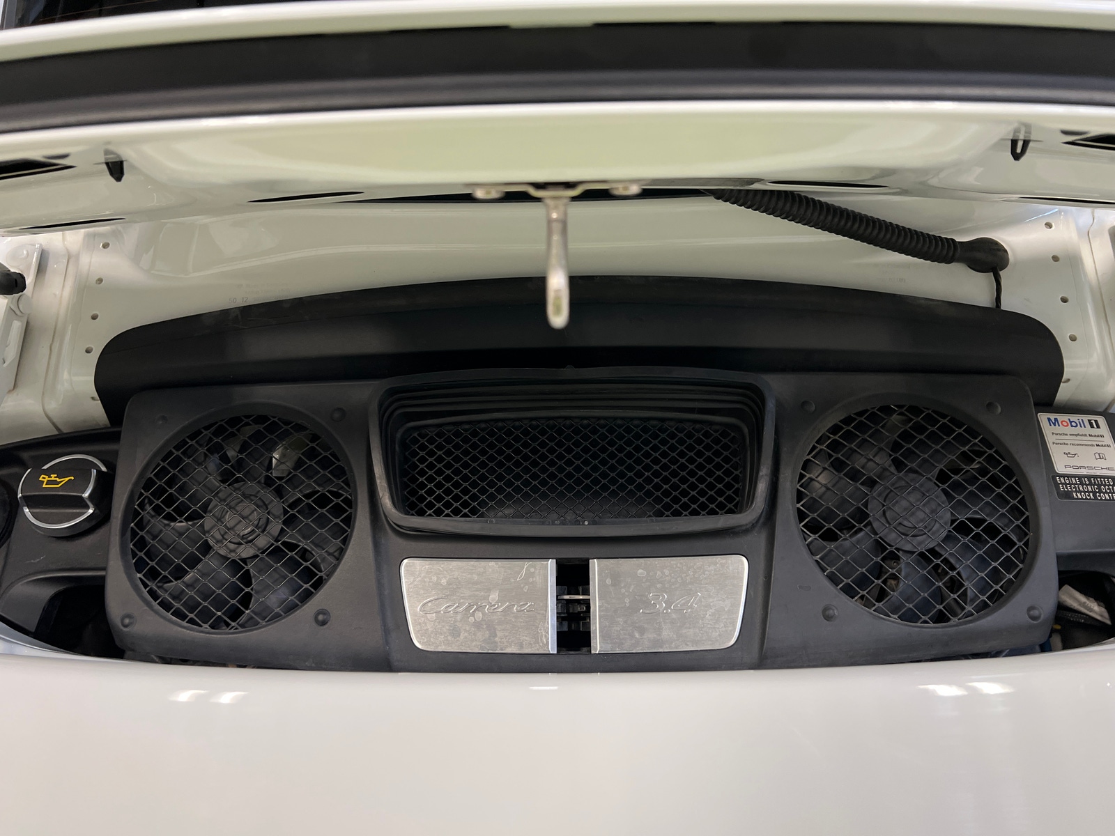 Thumbnail: 2014 Porsche 911 - 6