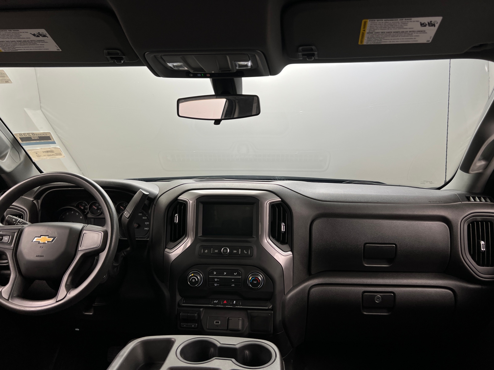 Thumbnail: 2020 Chevrolet Silverado 1500 - 3