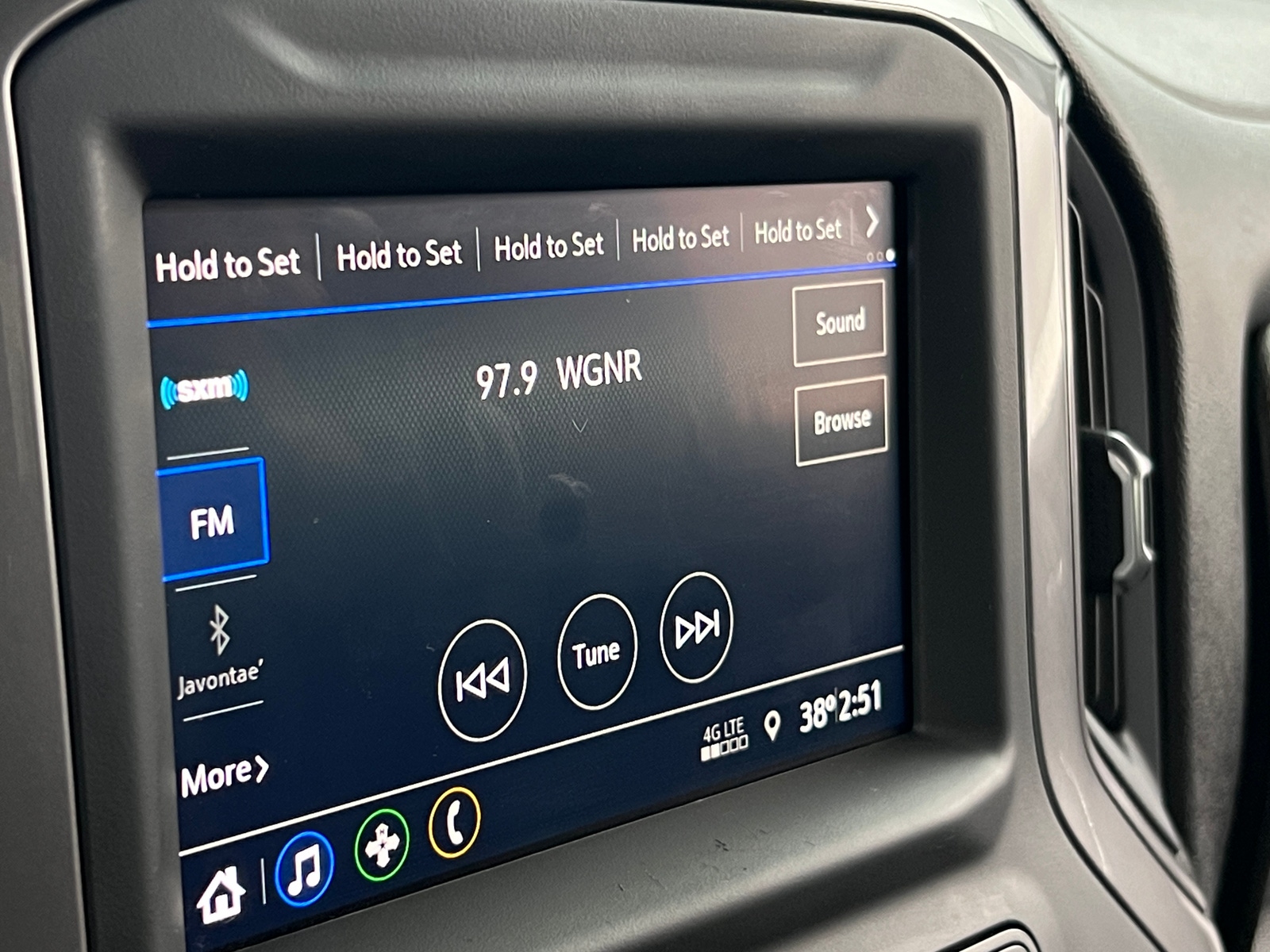 Thumbnail: 2020 Chevrolet Silverado 1500 - 4