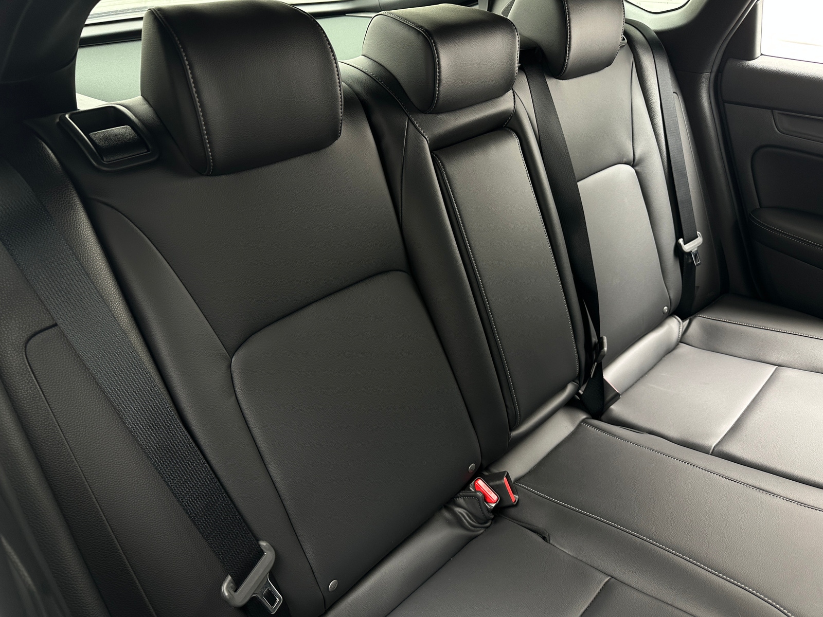 Thumbnail: 2023 Acura Integra - 5