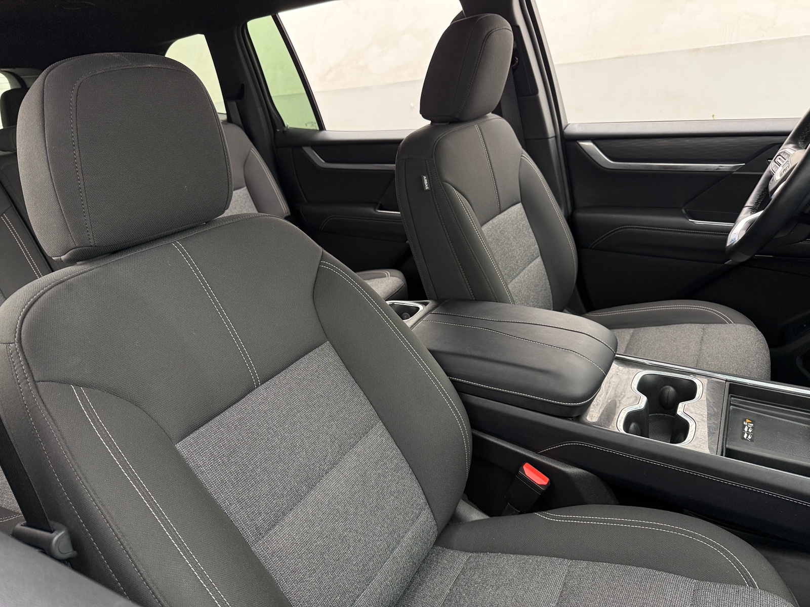 Thumbnail: 2025 GMC Acadia - 2