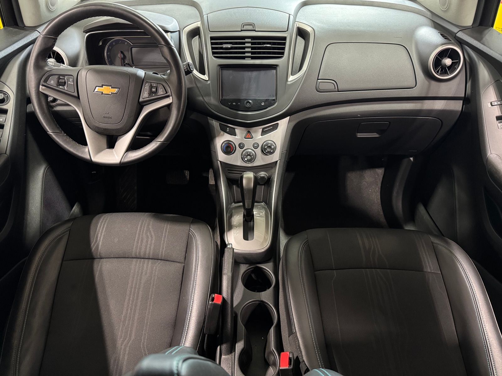 Thumbnail: 2016 Chevrolet Trax - 3