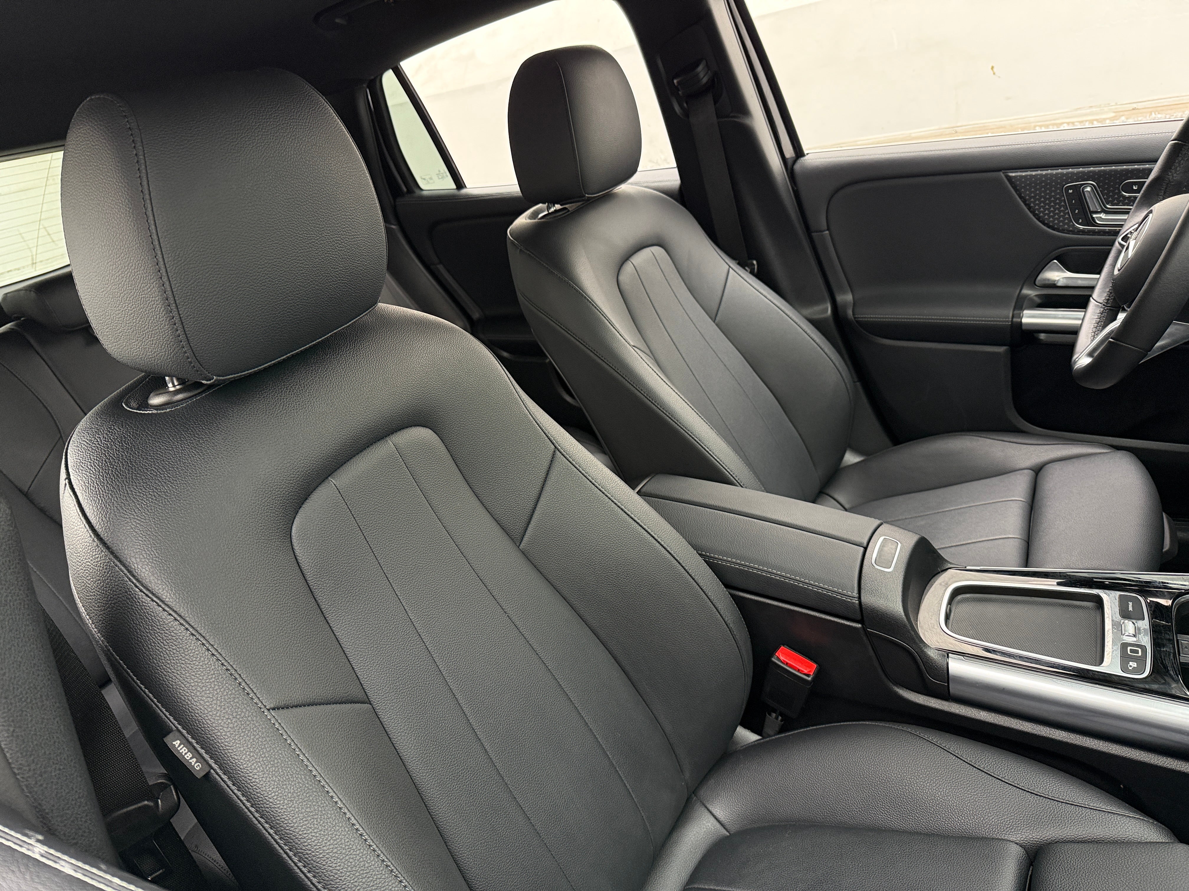 2025 Mercedes-Benz GLA