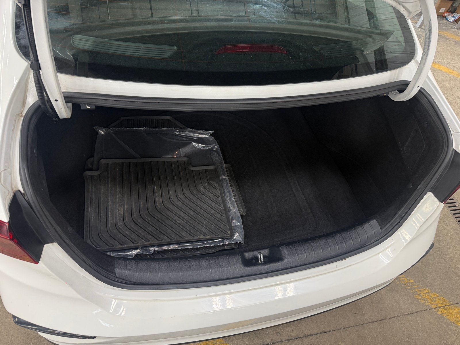 Thumbnail: 2019 Kia Forte - 7