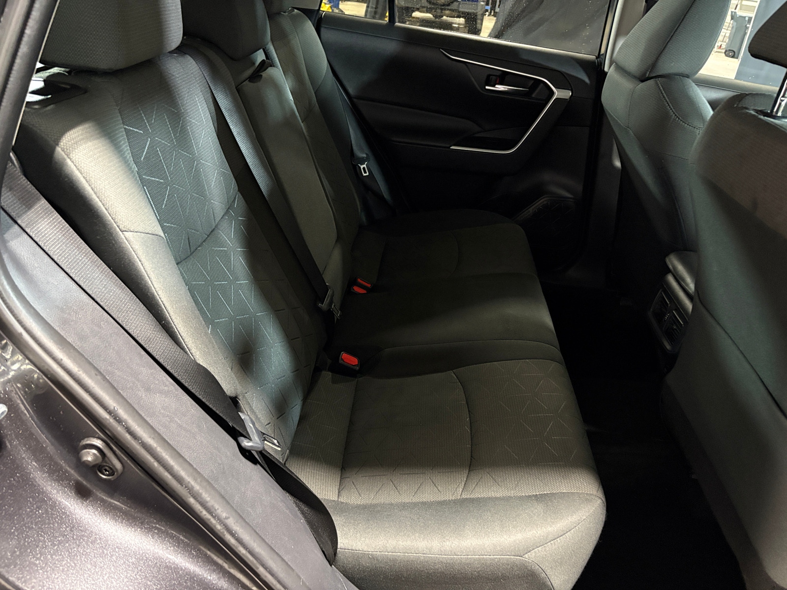 Thumbnail: 2020 Toyota RAV4 - 6