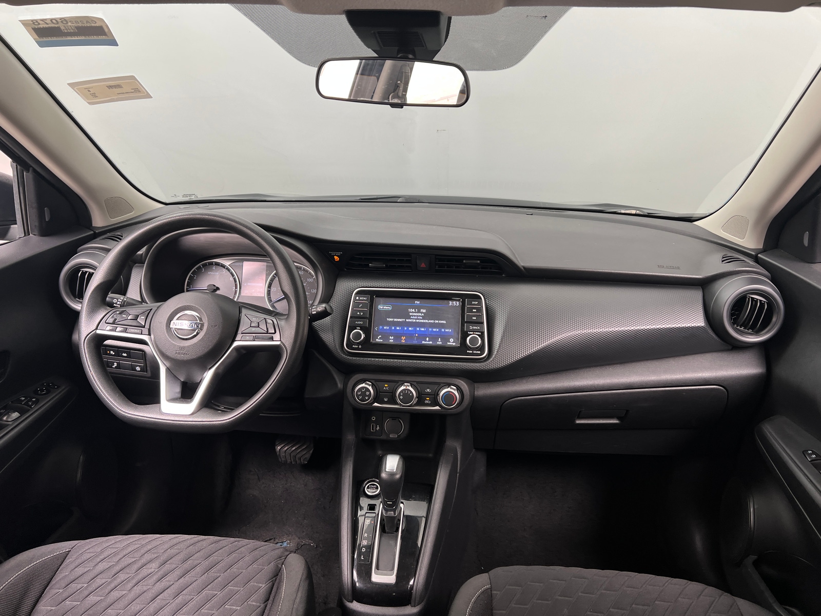 Thumbnail: 2021 Nissan Kicks - 3