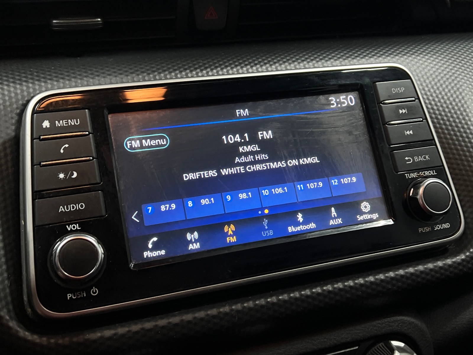 Thumbnail: 2021 Nissan Kicks - 4