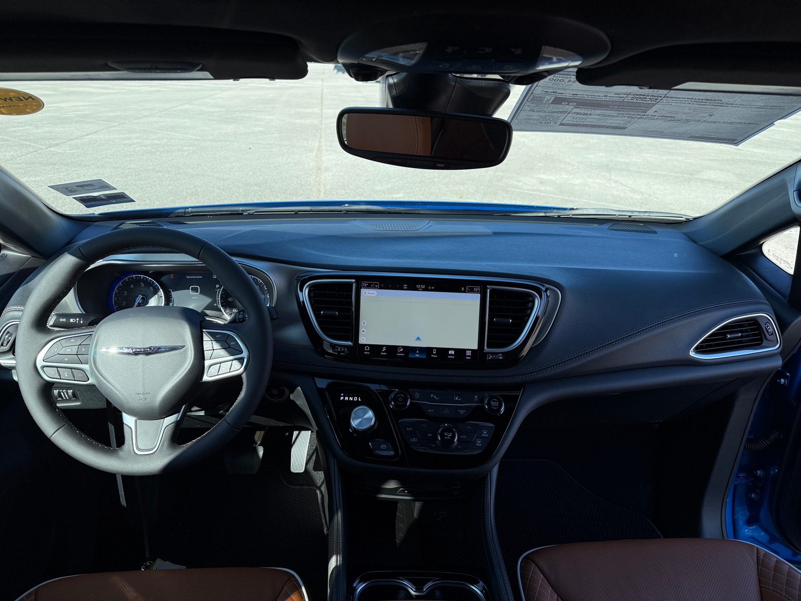 Thumbnail: 2026 Chrysler Pacifica - 2