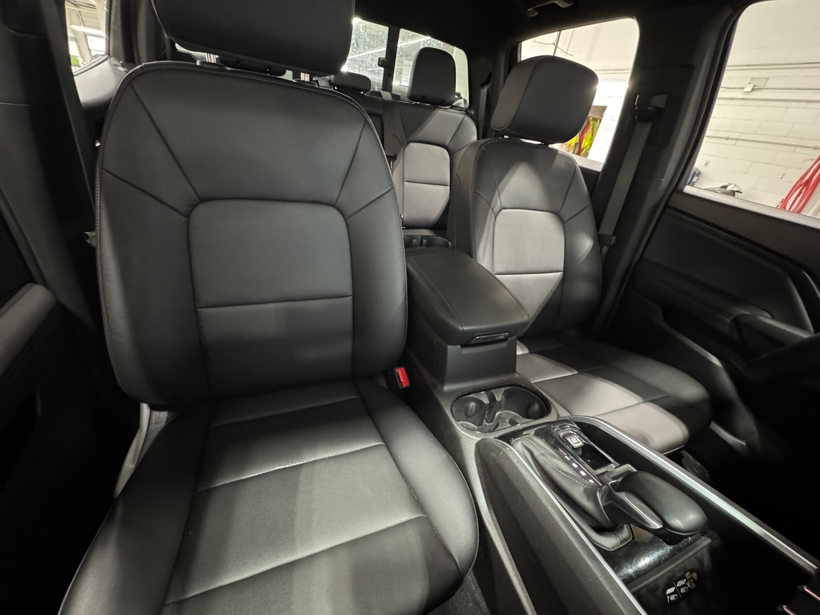 Thumbnail: 2023 Chevrolet Colorado - 2