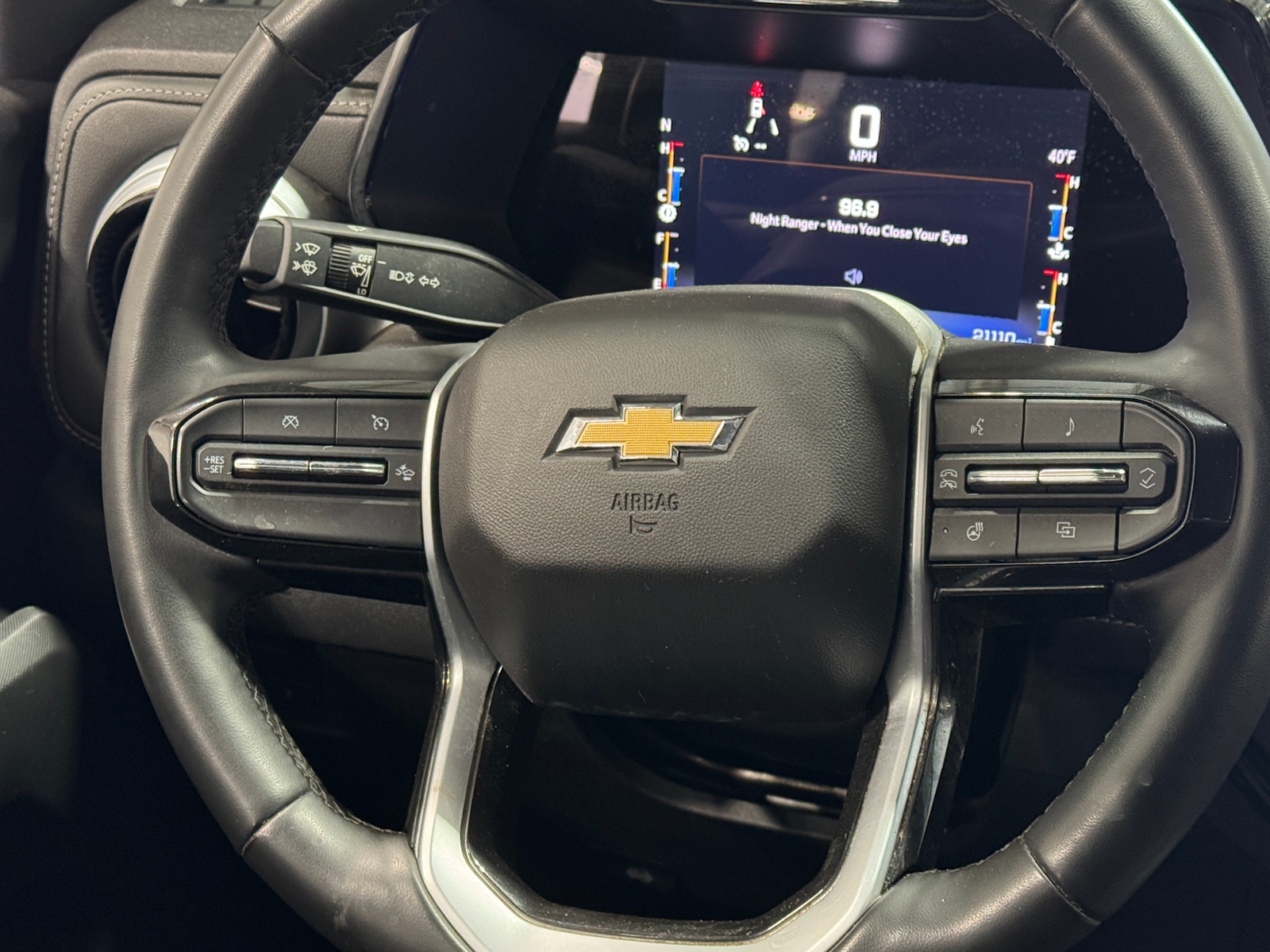 Thumbnail: 2023 Chevrolet Colorado - 5