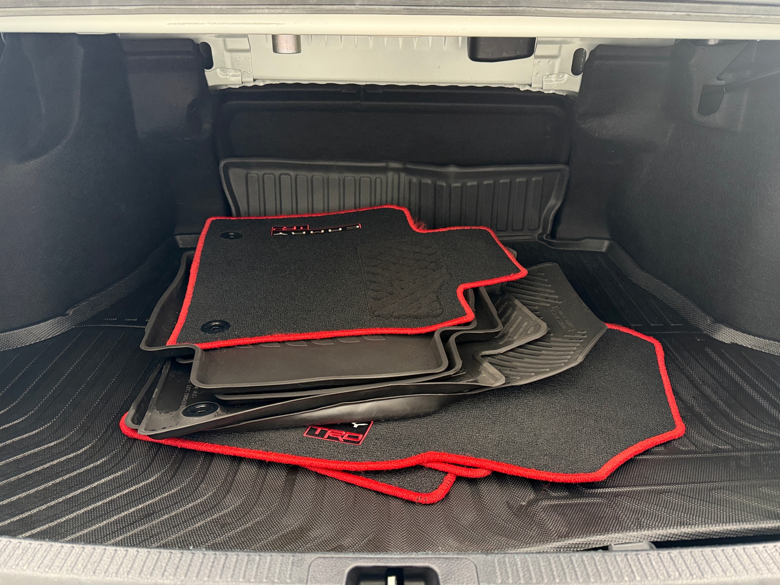 Thumbnail: 2022 Toyota Camry - 7