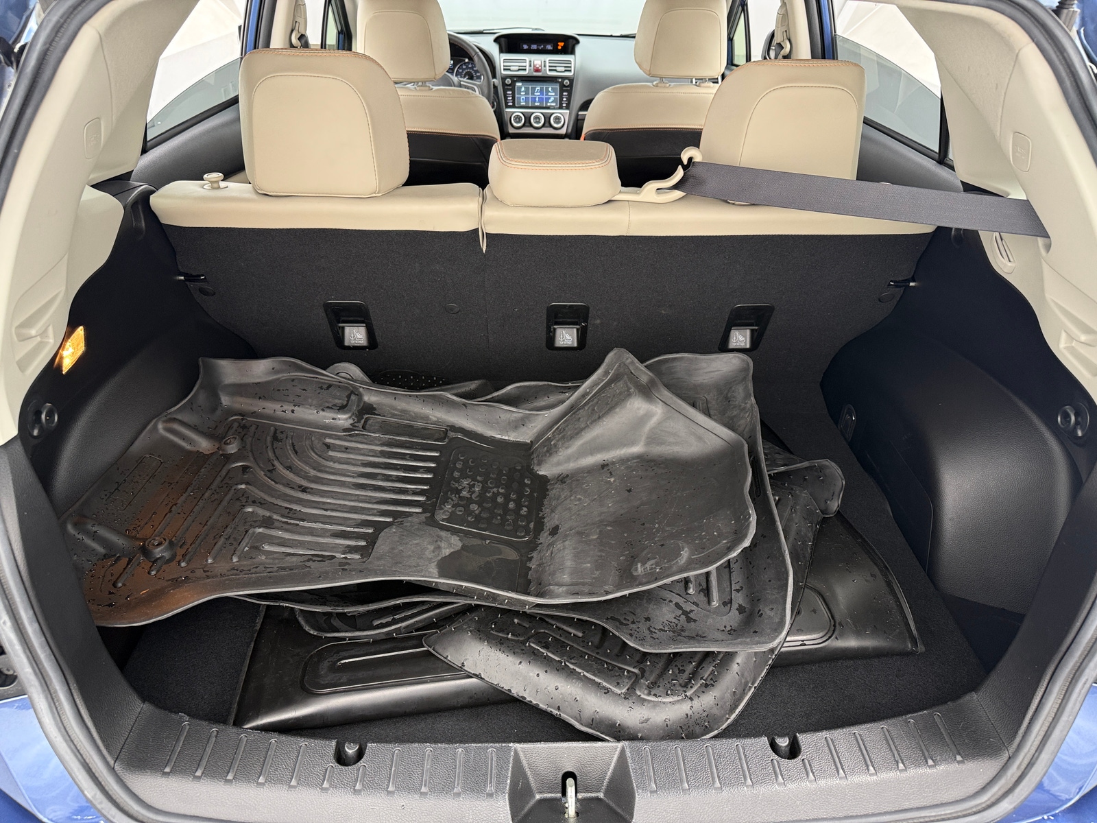 Thumbnail: 2016 Subaru Crosstrek - 6