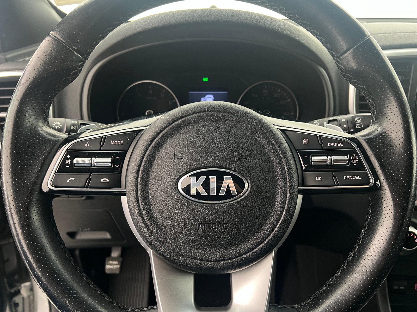 Thumbnail: 2022 Kia Sportage - 4