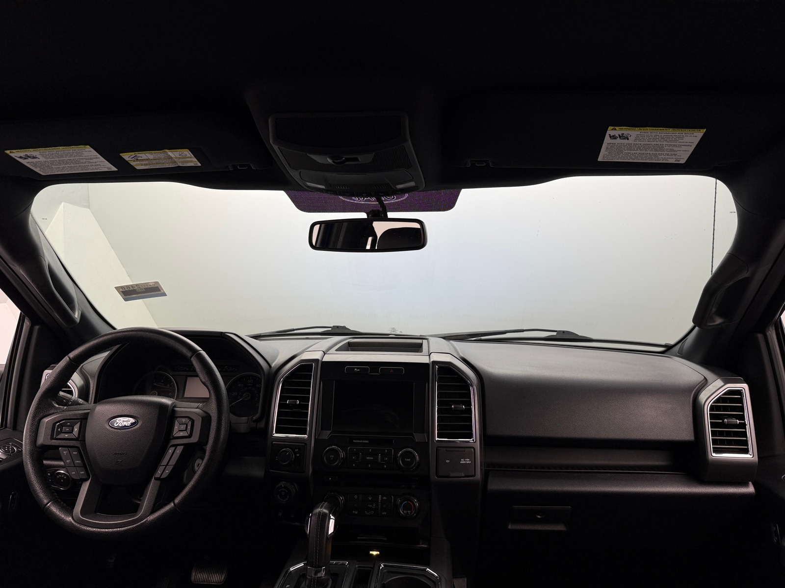 Thumbnail: 2016 Ford Econoline - 3