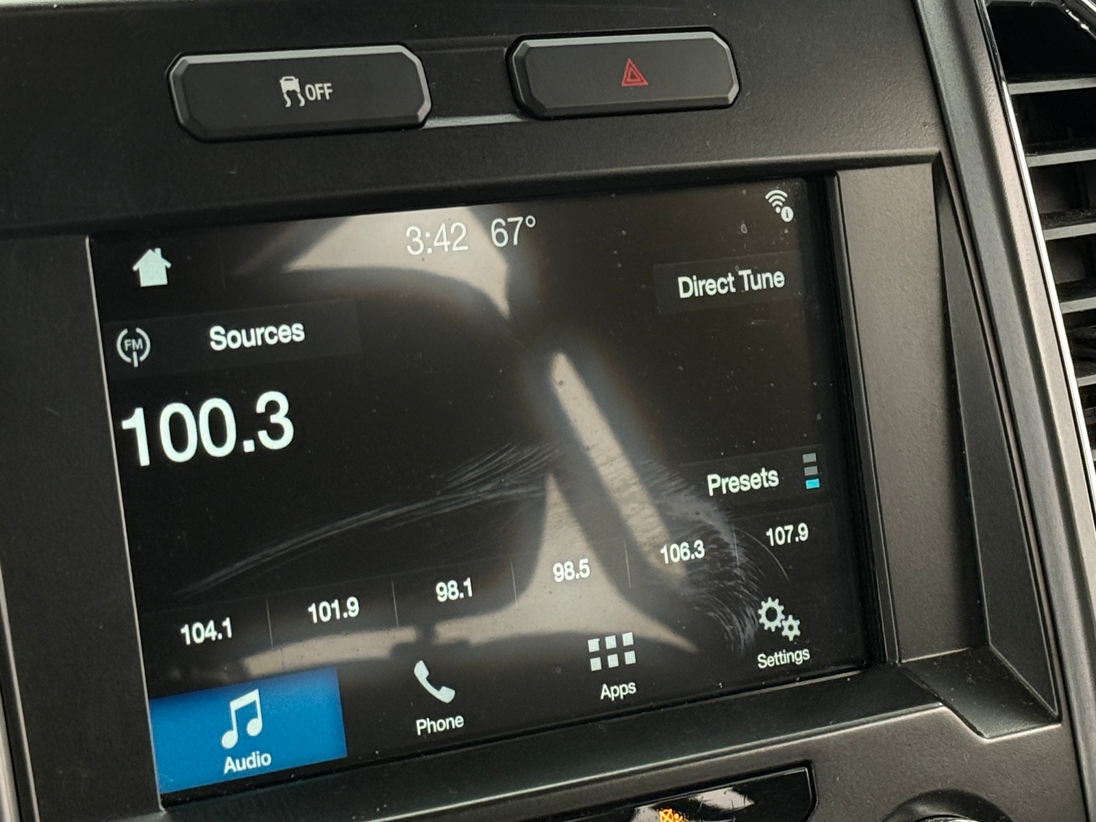 Thumbnail: 2016 Ford Econoline - 4