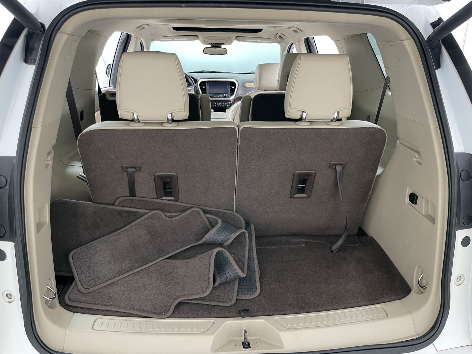 Thumbnail: 2017 GMC Acadia - 6