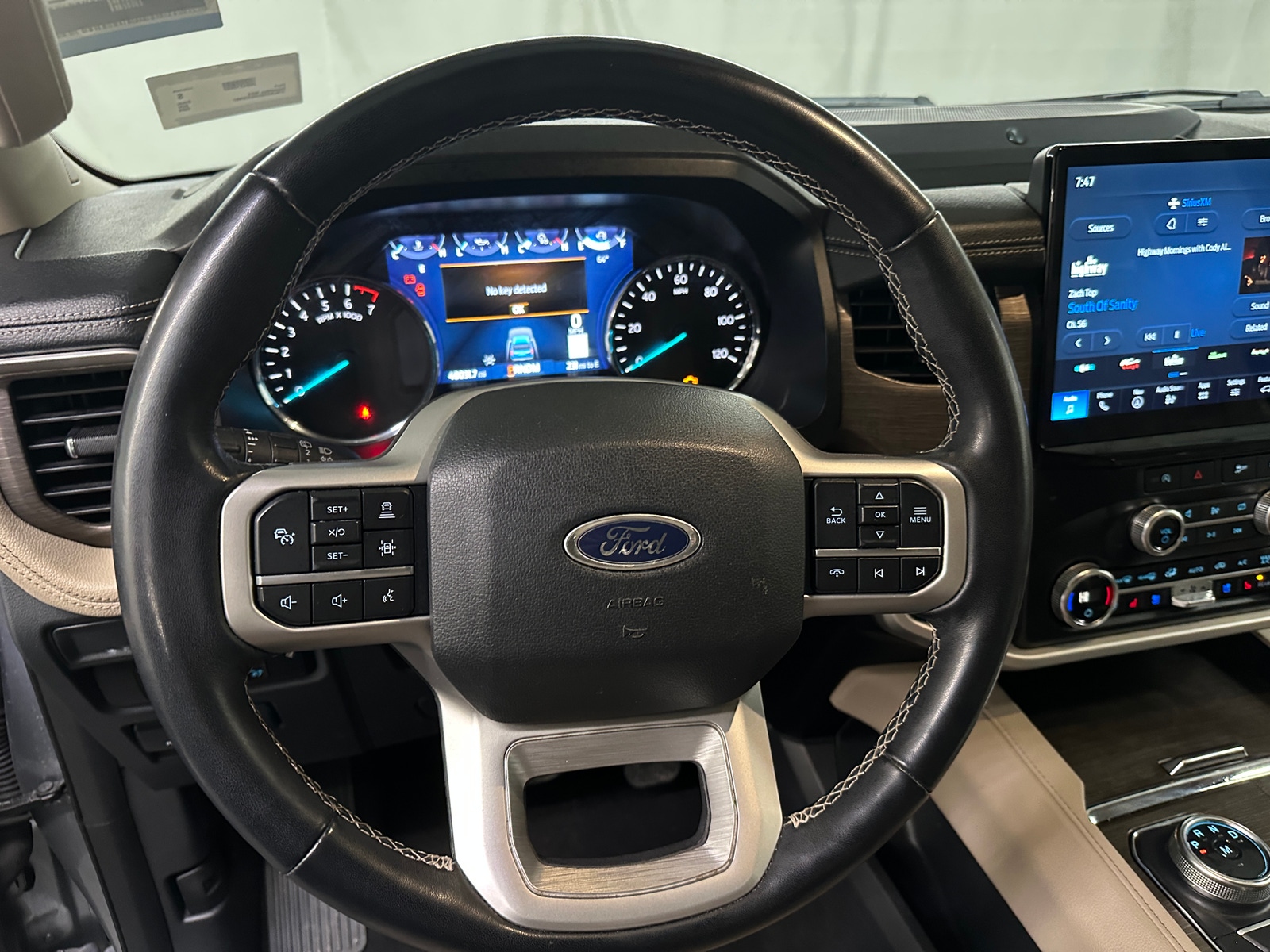 Thumbnail: 2024 Ford Expedition MAX - 4