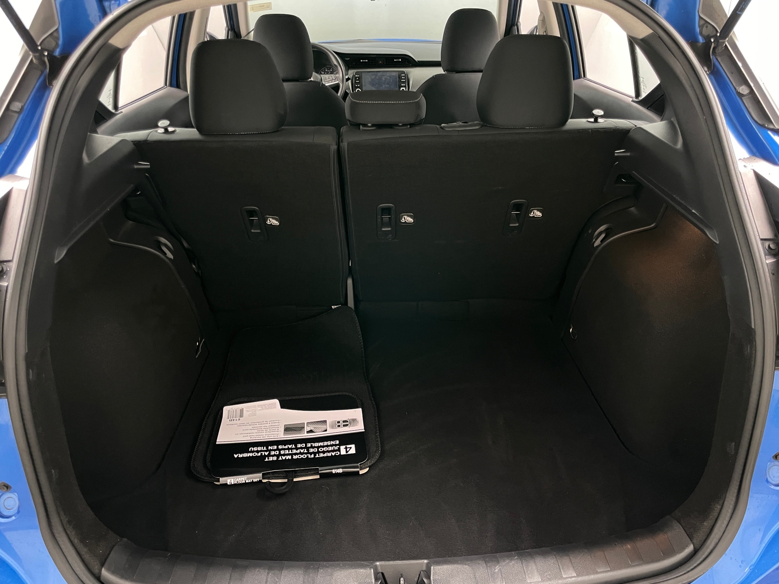 Thumbnail: 2021 Nissan Kicks - 7