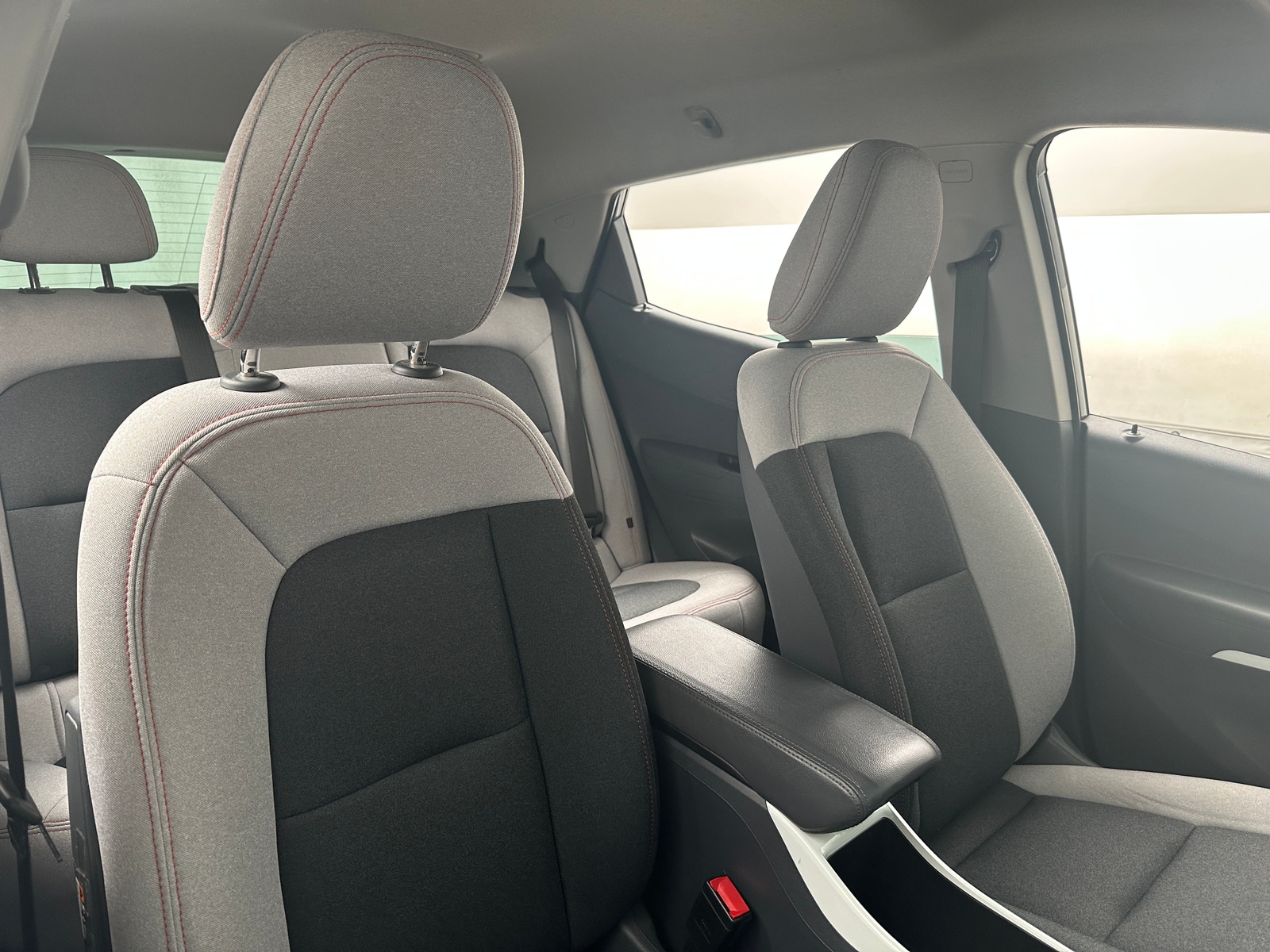 Thumbnail: 2020 Chevrolet Bolt EV - 2