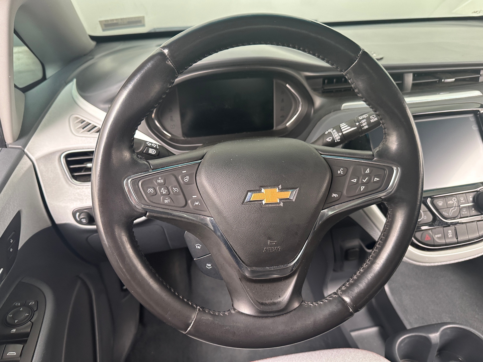 Thumbnail: 2020 Chevrolet Bolt EV - 5