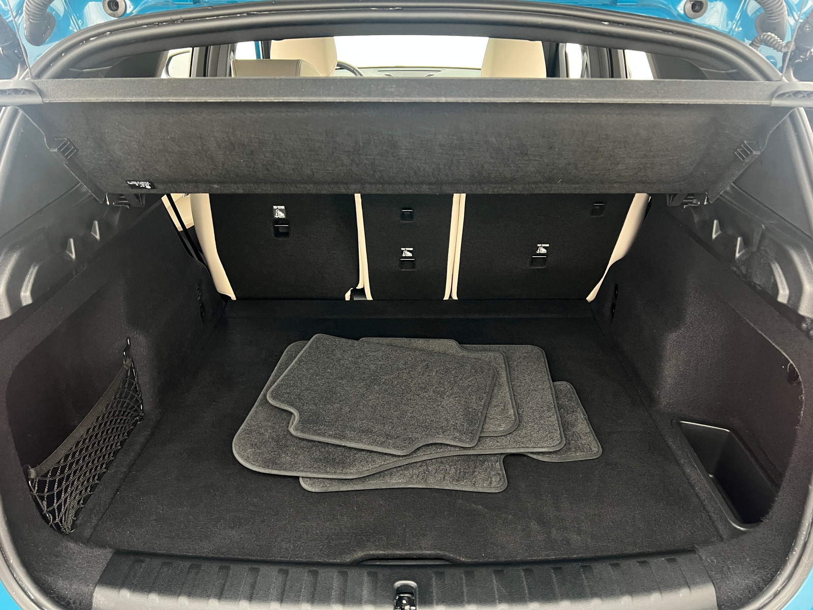 Thumbnail: 2025 BMW X1 - 6