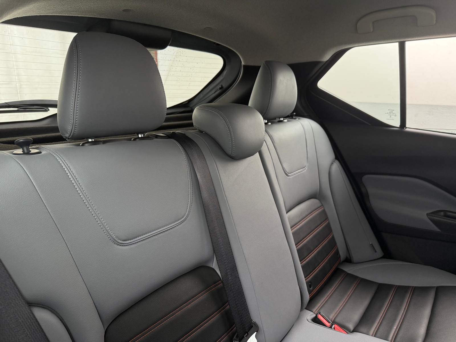 Thumbnail: 2024 Nissan Kicks - 6