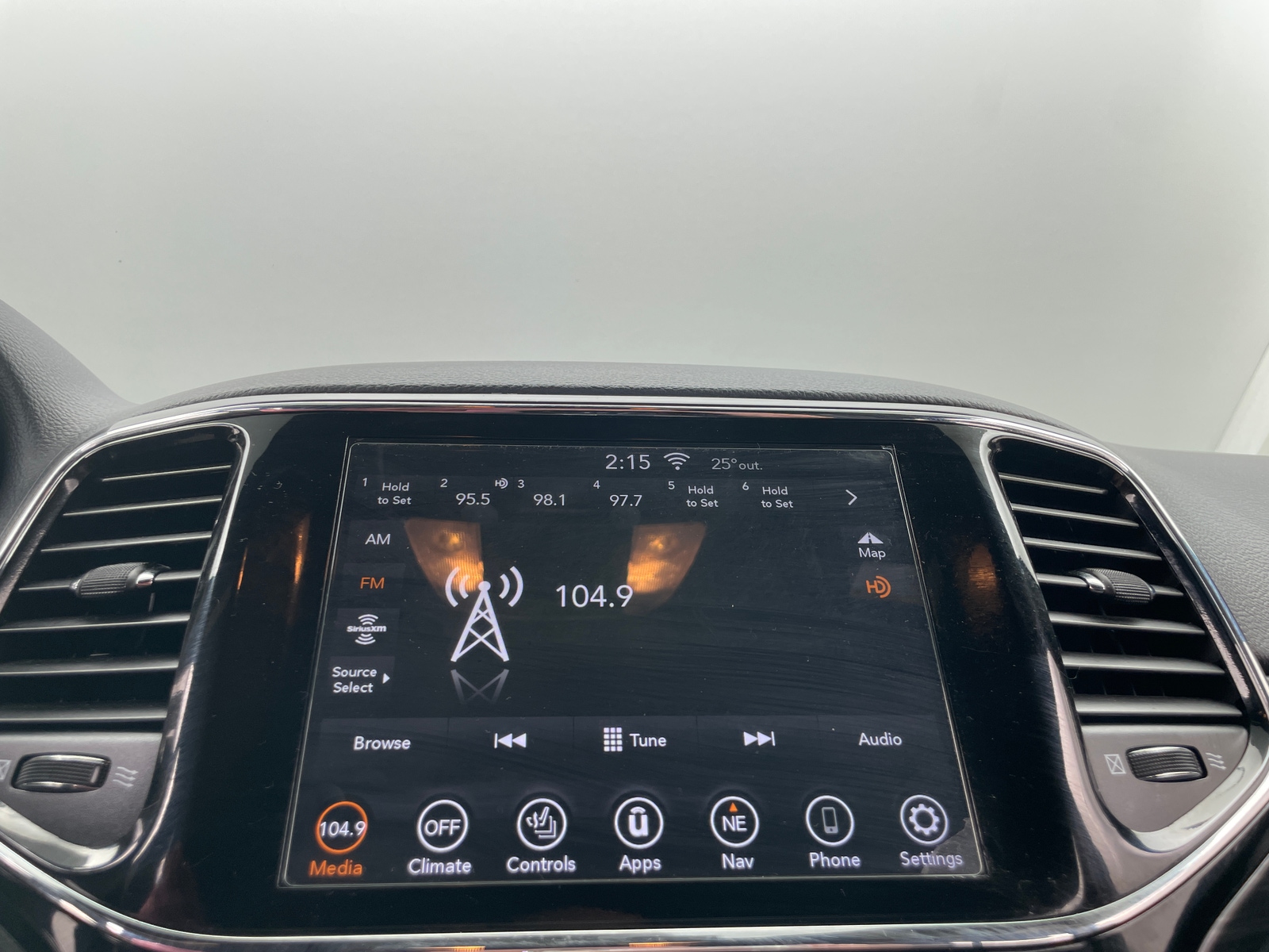 Thumbnail: 2020 Jeep Grand Cherokee - 3