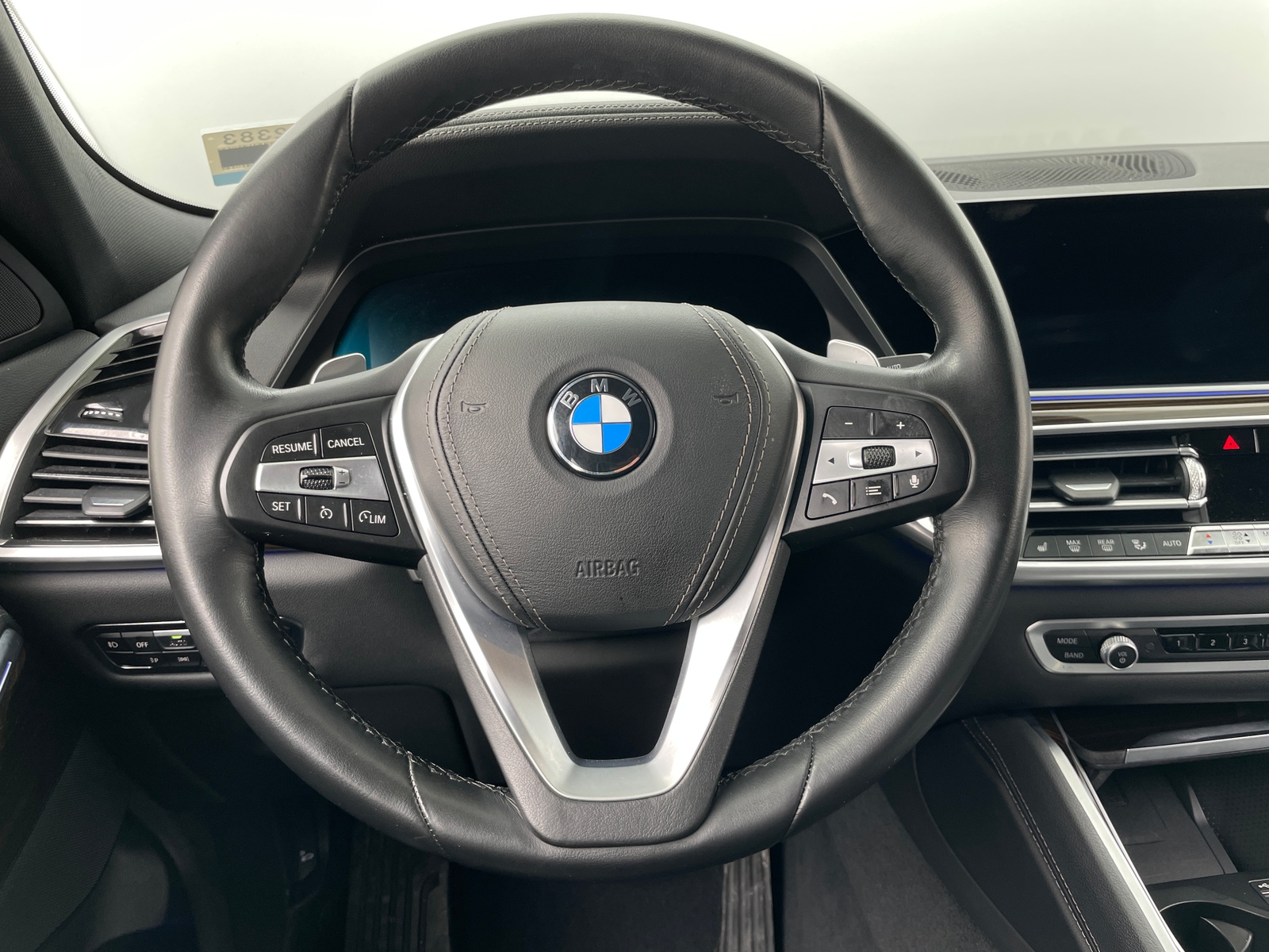 Thumbnail: 2021 BMW X6 - 4
