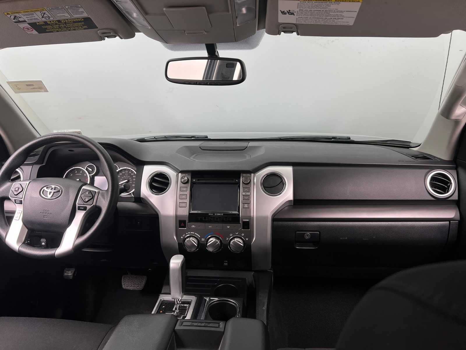 Thumbnail: 2015 Toyota Tundra - 3