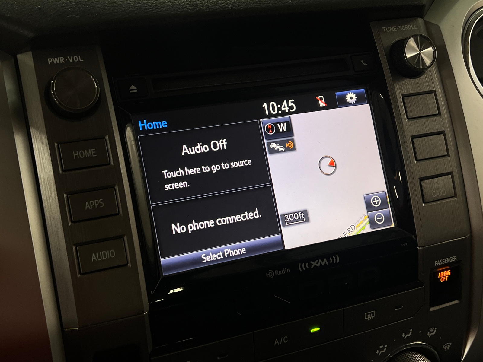 Thumbnail: 2015 Toyota Tundra - 4