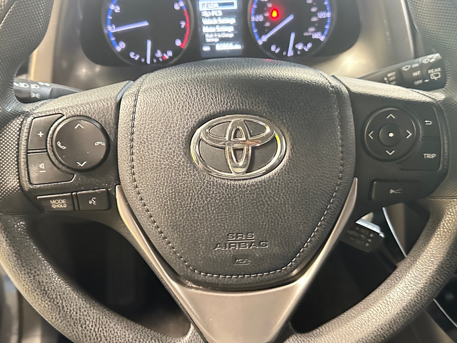 Thumbnail: 2018 Toyota RAV4 - 5