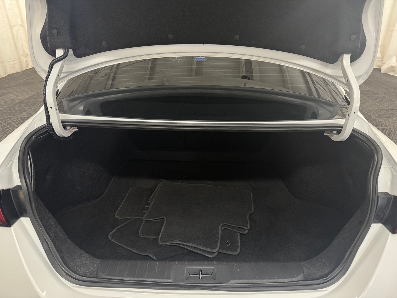 Thumbnail: 2025 Nissan Sentra - 7