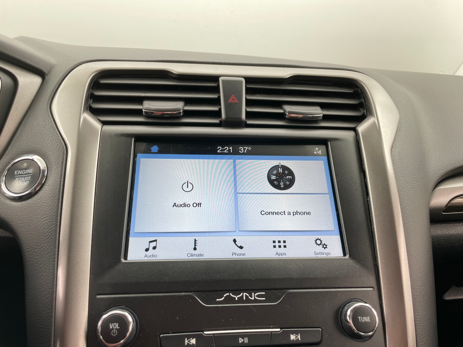 Thumbnail: 2019 Ford Fusion - 3