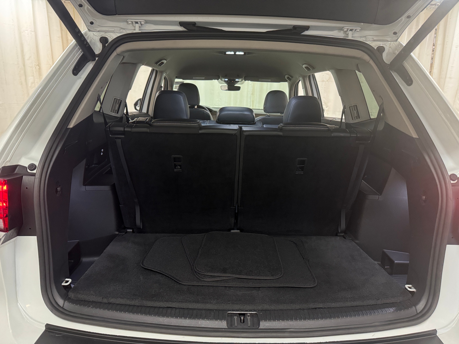 Thumbnail: 2025 Volkswagen Atlas - 6