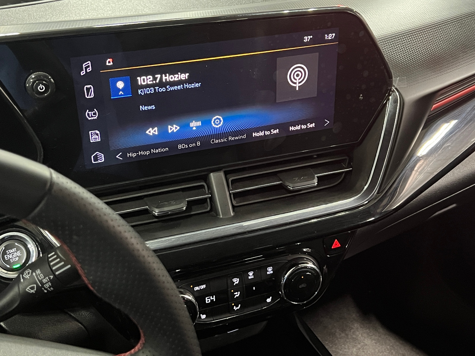 Thumbnail: 2025 Chevrolet Trax - 3