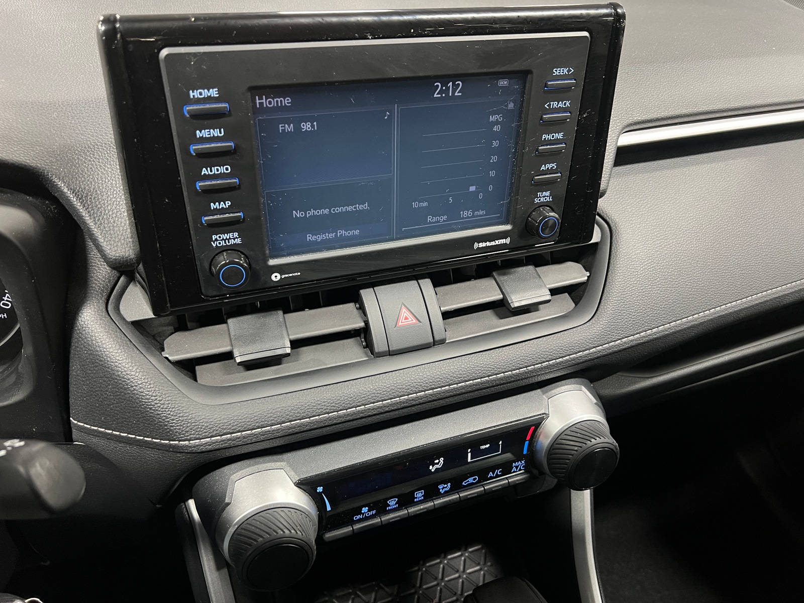 Thumbnail: 2021 Toyota RAV4 - 4