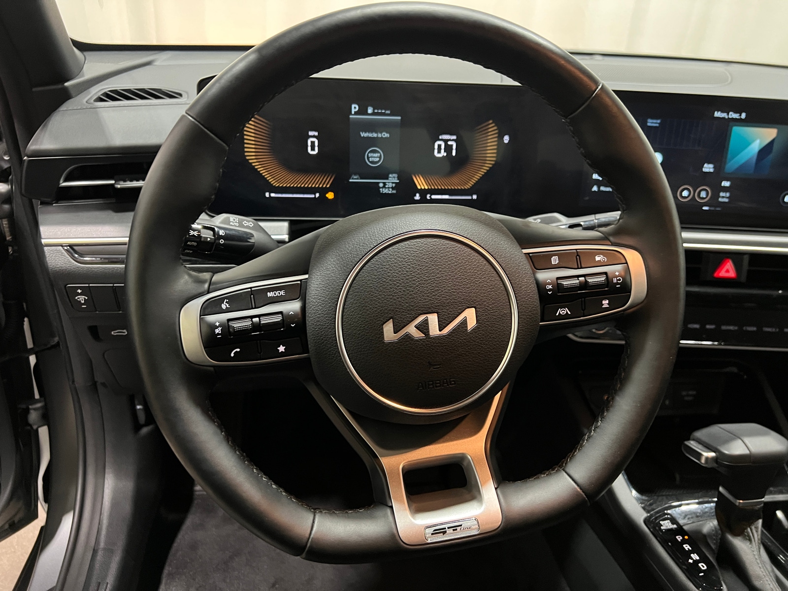 Thumbnail: 2025 Kia K5 - 4