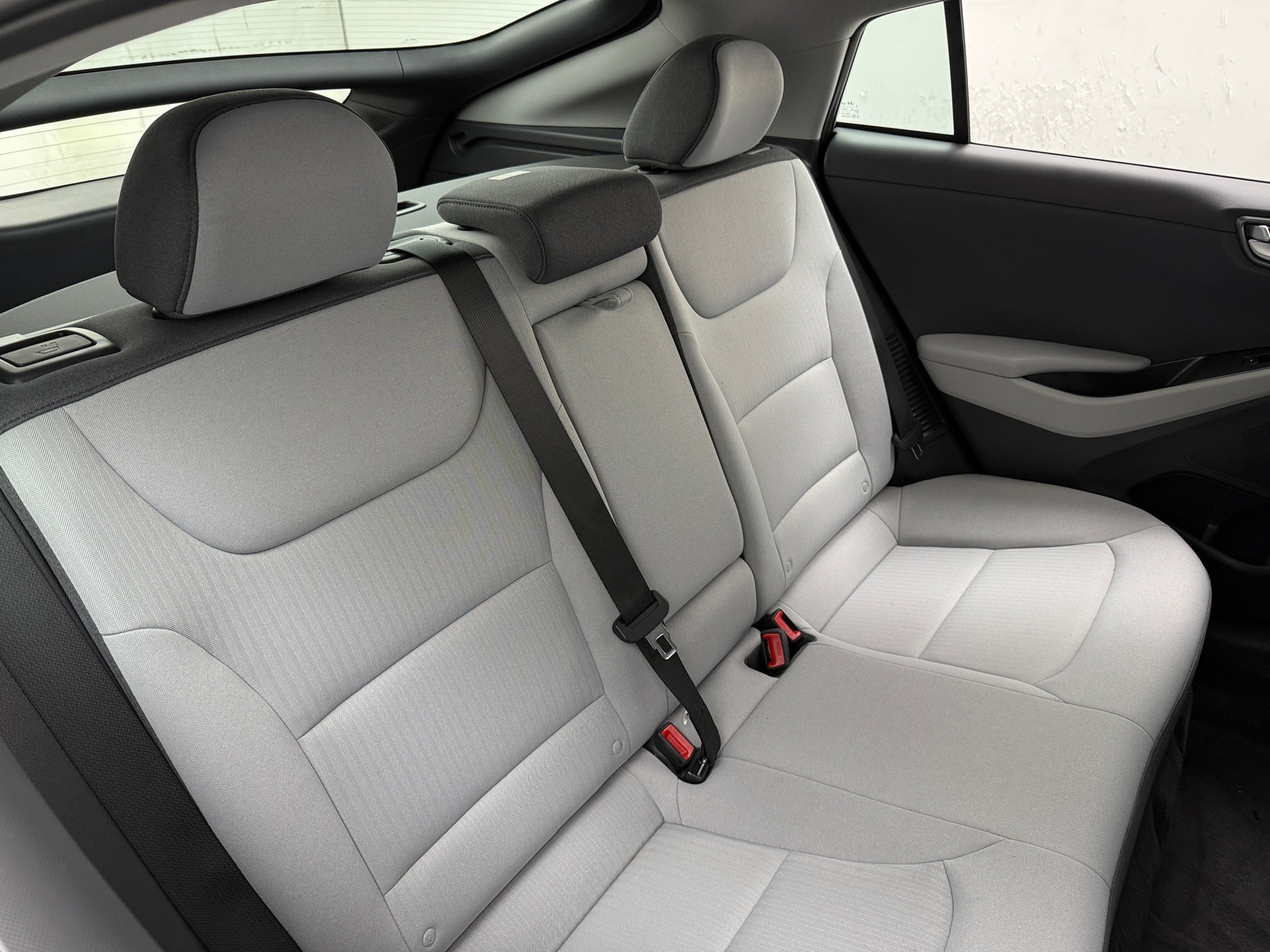 Thumbnail: 2021 Hyundai Ioniq - 6