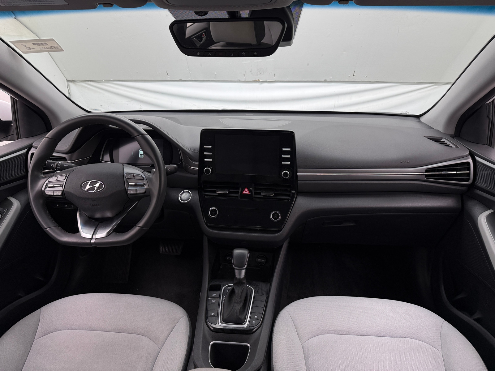 Thumbnail: 2021 Hyundai Ioniq - 3