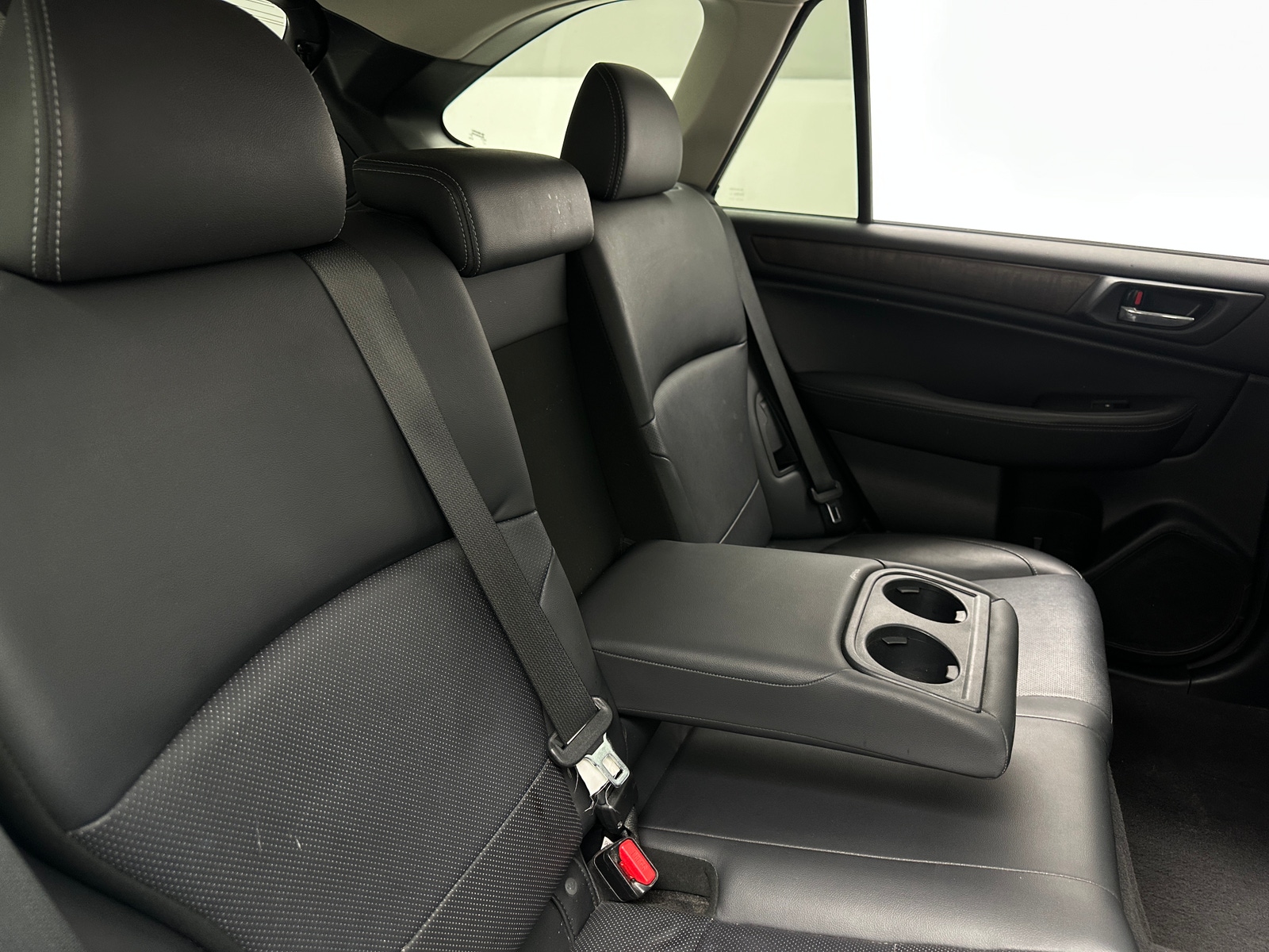 Thumbnail: 2015 Subaru Outback - 5