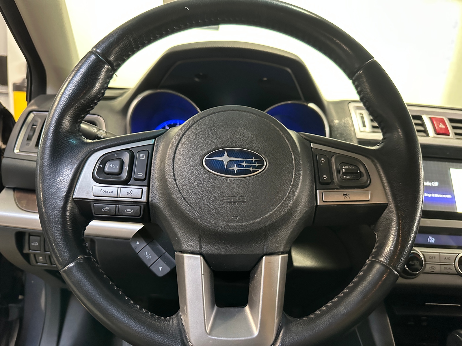 Thumbnail: 2015 Subaru Outback - 4