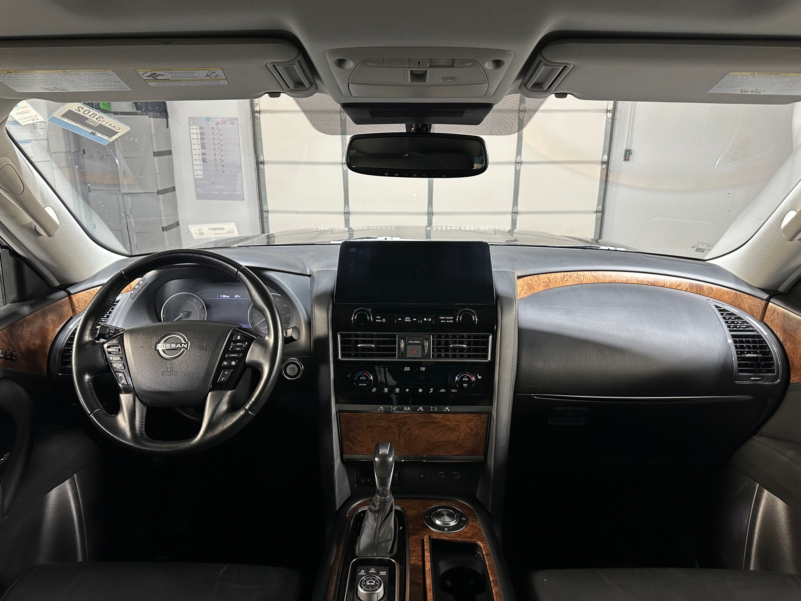 Thumbnail: 2023 Nissan Armada - 2