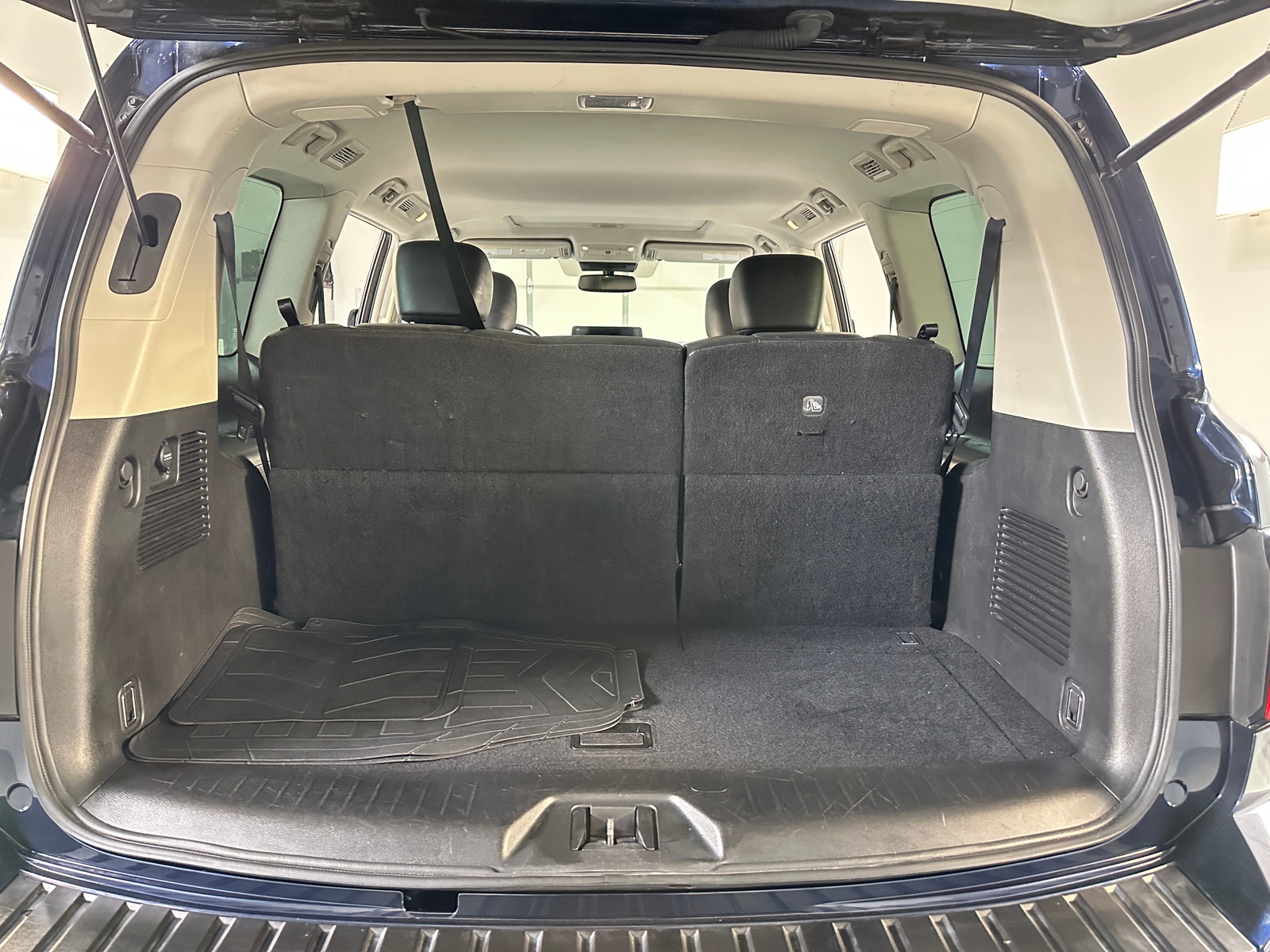 Thumbnail: 2023 Nissan Armada - 6