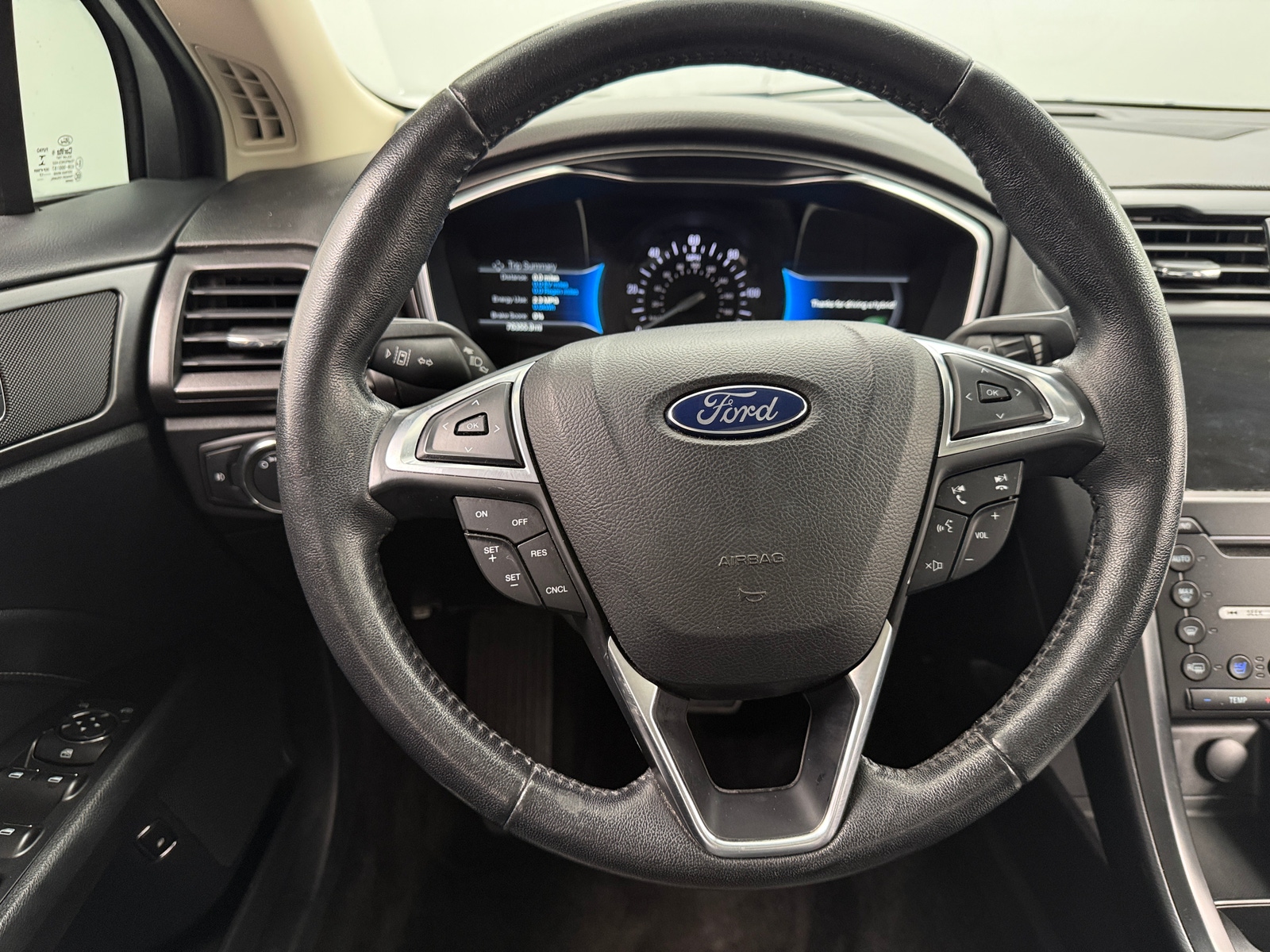 Thumbnail: 2017 Ford Fusion - 4